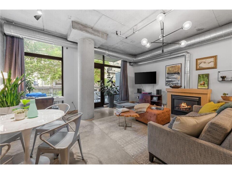 720 N 4th St in Minneapolis, MN - Building Photo