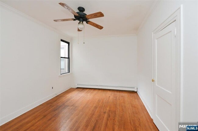 38 River Edge Rd in River Edge, NJ - Building Photo - Building Photo