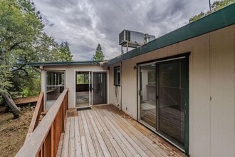 13890 Druid Ln in Pine Grove, CA - Building Photo - Building Photo