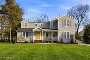 19 Carole Dr in Ocean Township, NJ - Building Photo