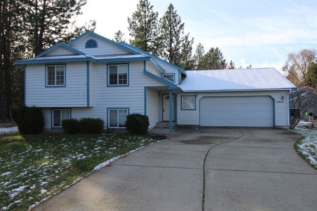 property at 11014 E 38th Ave