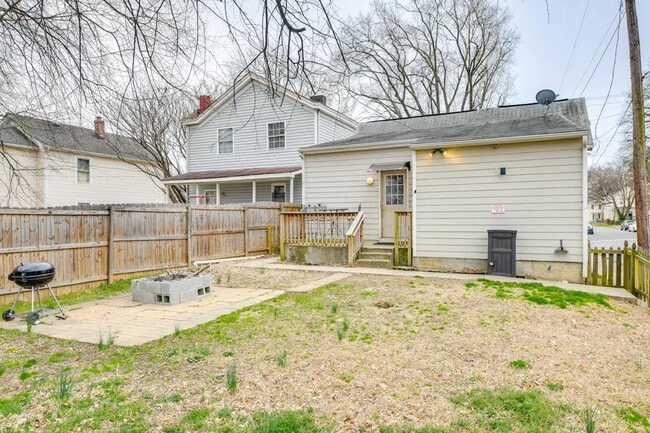 1913 Dinwiddie Ave in Richmond, VA - Building Photo - Building Photo