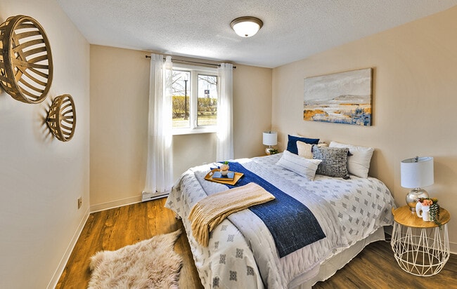 Georgetown Park Apartments in Winnipeg, MB - Building Photo - Building Photo