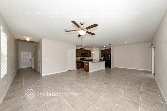 129 Cascade Bend Dr in Ruskin, FL - Building Photo - Building Photo