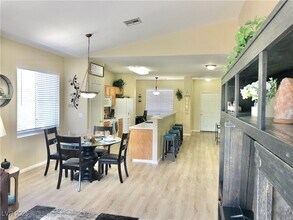 701 Peachy Canyon Cir in Las Vegas, NV - Building Photo - Building Photo