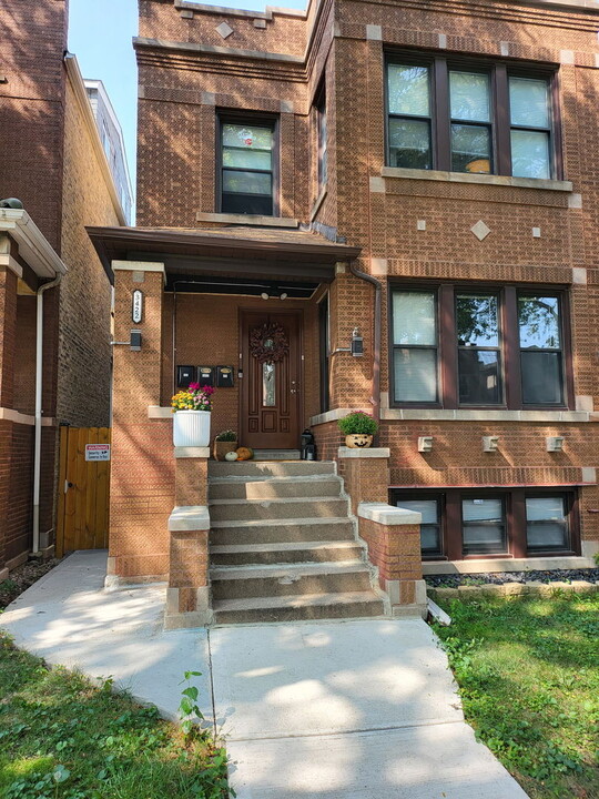 3422 N Hamlin Ave in Chicago, IL - Building Photo