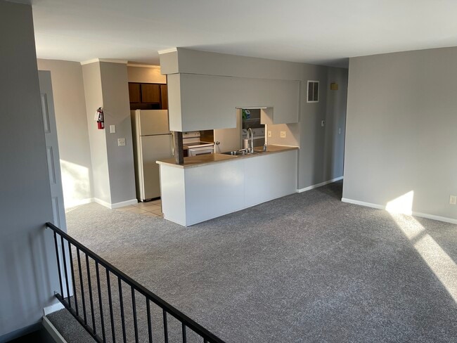 4465 W Milham Ave in Portage, MI - Building Photo - Building Photo