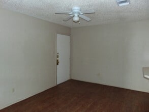 3413 Quaker Ave in Lubbock, TX - Building Photo - Building Photo