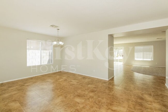 5878 E Cedarbird Dr in Tucson, AZ - Building Photo - Building Photo