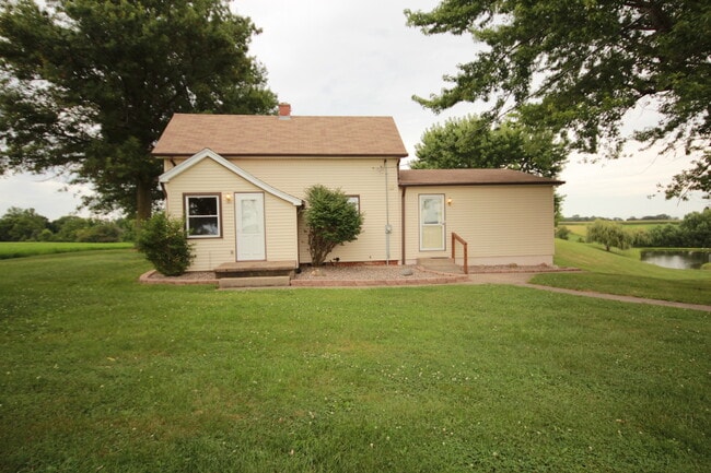 3122 N 1200th Ave in Orion, IL - Building Photo - Building Photo