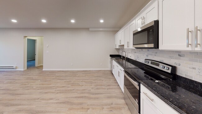 595 Central Ave in New Haven, CT - Building Photo - Building Photo