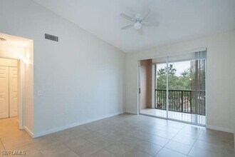 1220 Reserve Way in Naples, FL - Building Photo - Building Photo