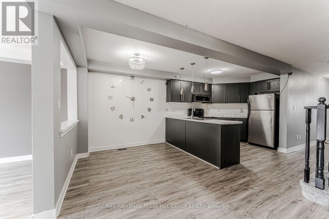 75 Winchester Terrace in Barrie, ON - Building Photo - Building Photo
