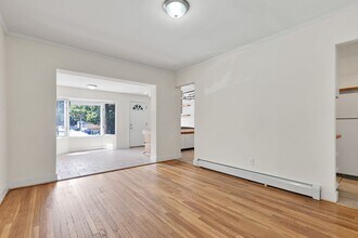 1710 37th St NW in Washington, DC - Building Photo - Building Photo