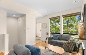 3822 S Hudson St in Seattle, WA - Building Photo - Building Photo