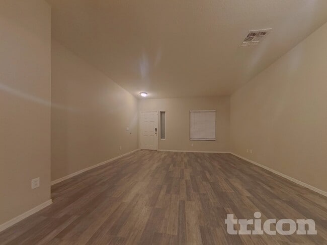 11910 W Jackson St in Avondale, AZ - Foto de edificio - Building Photo