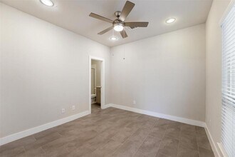 5623 Kansas St in Houston, TX - Building Photo - Building Photo
