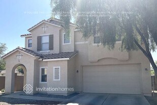 2620 S Southwind Dr in Gilbert, AZ - Building Photo