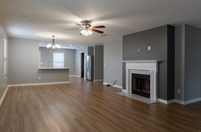 644 Pemberton Dr in Lebanon, TN - Building Photo - Building Photo
