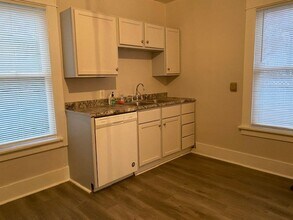 415 Dean St in Woodstock, IL - Building Photo - Building Photo