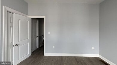 1932 Clarence St in Philadelphia, PA - Building Photo - Building Photo