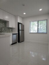 9557 NW 2nd Pl, Unit 9557 in Coral Springs, FL - Building Photo - Building Photo