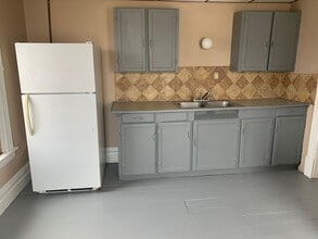 1030 Quincy St in Parkersburg, WV - Building Photo - Building Photo