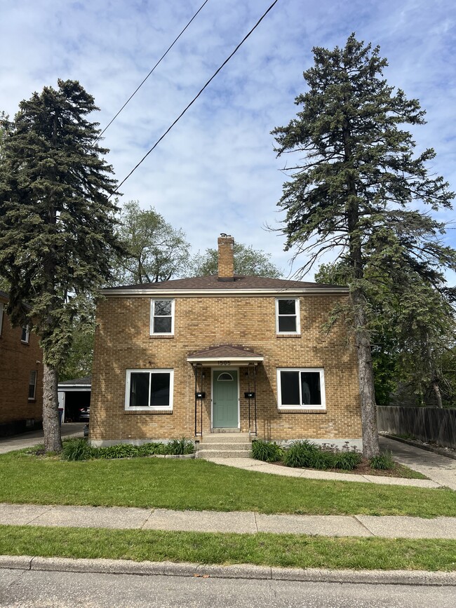 1505 Giddings Ave SE, Unit 1-South