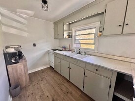 2073 Castleton Rd in Max Meadows, VA - Building Photo