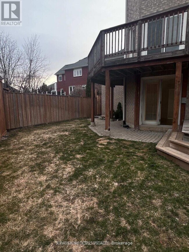 3734 Bishop Strachan Ct in Mississauga, ON - Building Photo - Building Photo
