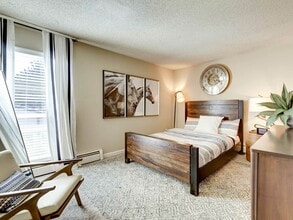Advenir at Bear Valley in Denver, CO - Foto de edificio - Building Photo