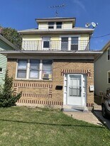 28 Blum Ave in Buffalo, NY - Building Photo