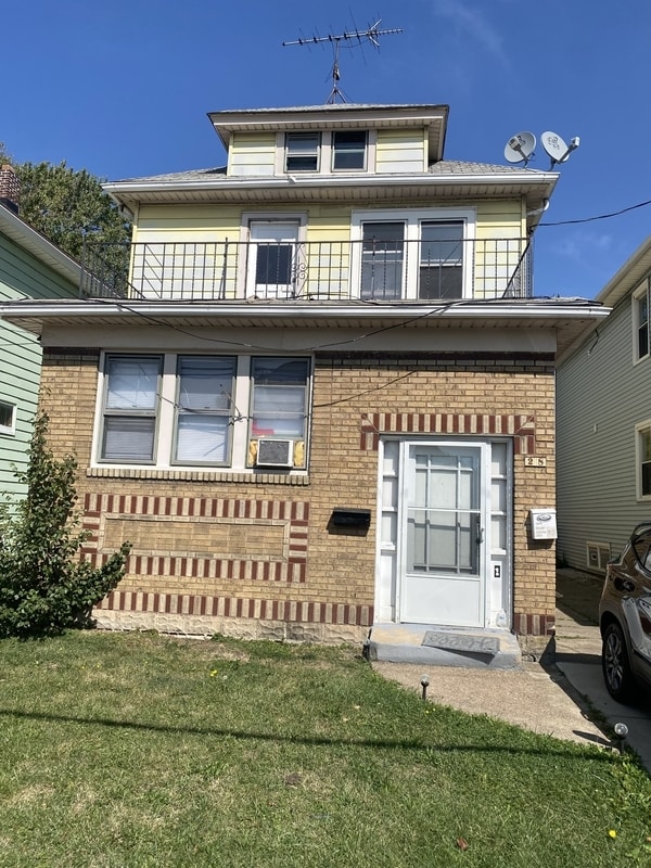 property at 28 Blum Ave