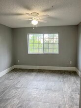 1220 Wildwood Lakes Blvd, Unit 304 in Naples, FL - Building Photo - Building Photo