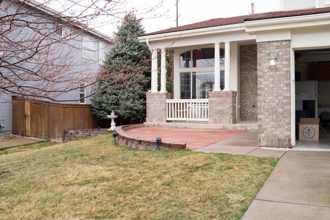 9142 Anasazi Indian Trail in Highlands Ranch, CO - Building Photo - Building Photo