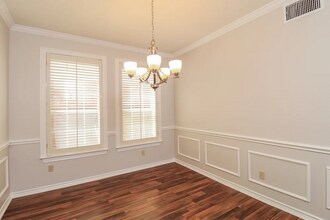 18748 Vista Del Sol in Dallas, TX - Building Photo - Building Photo