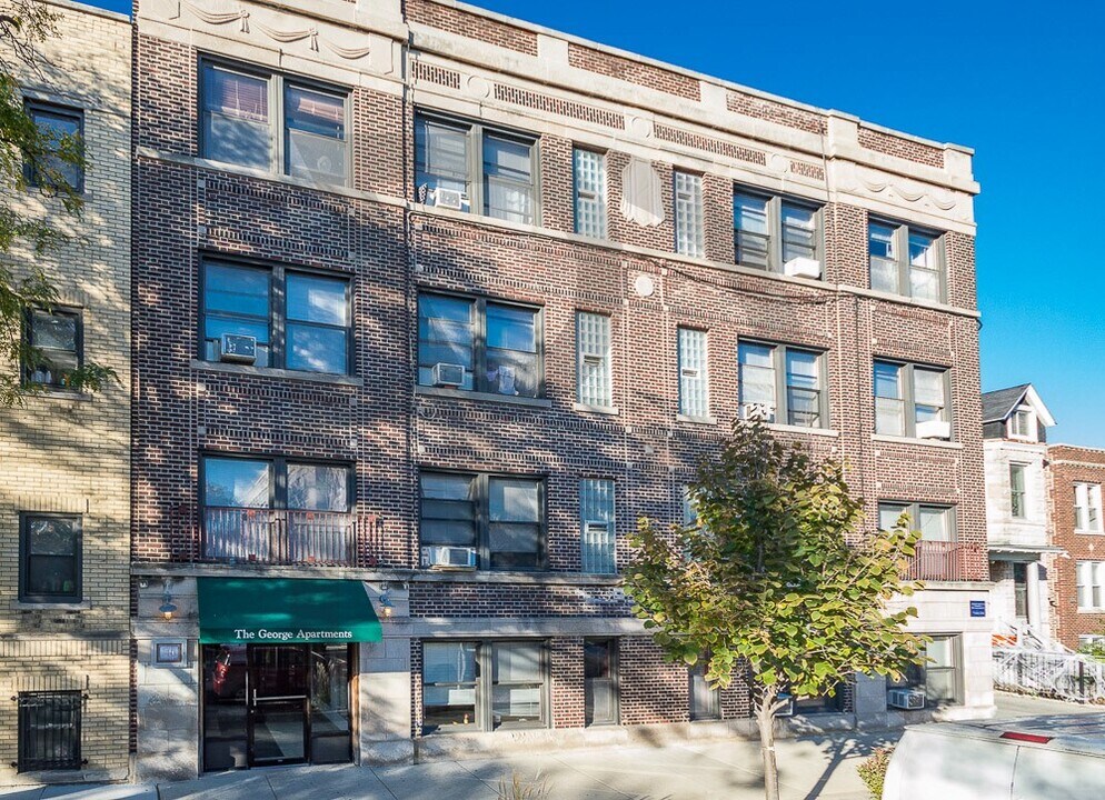 1044 W George St, Unit #1050-302 in Chicago, IL - Building Photo