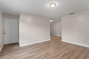 903 W Braddock St in Tampa, FL - Building Photo - Building Photo