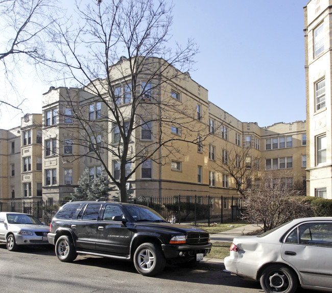 6310-6312 N Artesian Ave in Chicago, IL - Building Photo - Building Photo