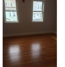 74 Weld Hill St, Unit 3 in Boston, MA - Building Photo - Building Photo