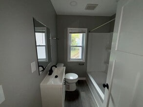 2434 Avenue in Minneapolis, MN - Building Photo - Building Photo