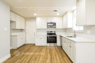 2332 Zinfandel Dr in Rancho Cordova, CA - Building Photo - Building Photo