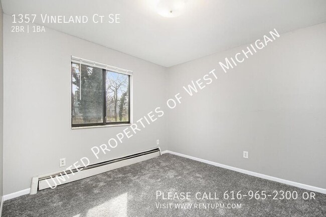 1357 Vineland Ct SE in Grand Rapids, MI - Building Photo - Building Photo