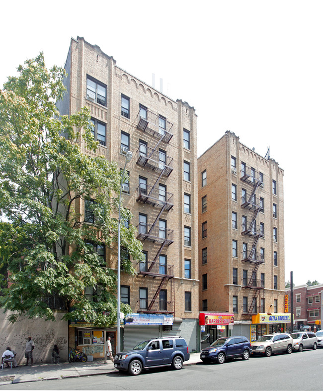 571 E 170th St in Bronx, NY - Building Photo - Building Photo