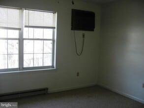 57 Mallard Ct in Charles Town, WV - Building Photo - Building Photo