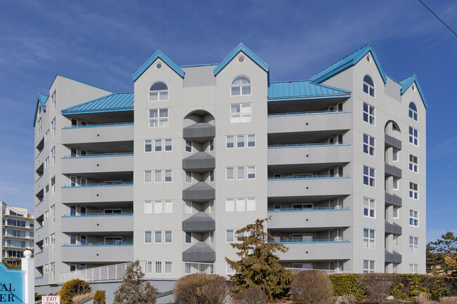 The Presidential Towers in Long Branch, NJ - Foto de edificio - Building Photo