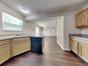 6739 Shanghai Cir in Indianapolis, IN - Building Photo - Building Photo