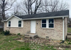 7104 White Oak Dr in Fairview, TN - Building Photo