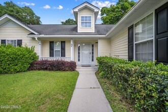 44 Purrysburg Dr in Beaufort, SC - Building Photo - Building Photo
