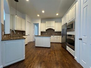 3780 Navarro Way in Frisco, TX - Building Photo - Building Photo